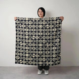 風呂敷 100cm｜伊砂文様 松｜両面染め 鉄色 / 赤色｜綿シャンタン｜むす美 むす美