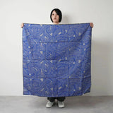 風呂敷 100cm｜伊砂文様 結｜両面染め ダークグレー / ブルー｜綿シャンタン｜むす美 むす美