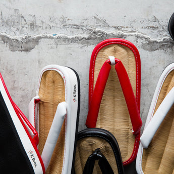 天然竹皮の草履 Lサイズ 赤 / 黒｜K Bros.｜軽部草履 軽部草履