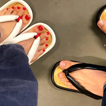 天然竹皮の草履 Lサイズ 赤 / 黒｜K Bros.｜軽部草履 軽部草履