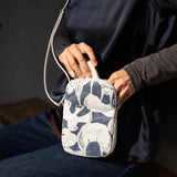 和紙 スマホポシェット | mina perhonen | life puzzle グレー | 軽量 クロスボディバッグ | SIWA SIWA