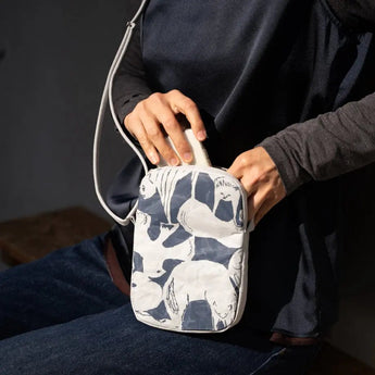 和紙 スマホポシェット | mina perhonen | life puzzle グレー | 軽量 クロスボディバッグ | SIWA SIWA