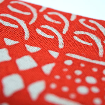 よつめ染布舎 名刺入れ カードケース 花布 赤 レッド