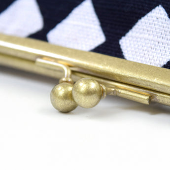 よつめ染布舎 がま口 SASHIKO 菱つなぎ 黒